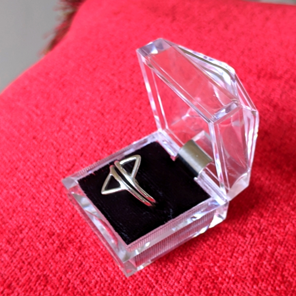 925 STERLING SILVER CUTE RING - Picture 5 of 9